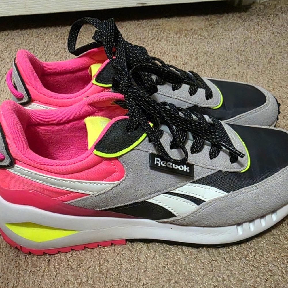 Reebok Pink and Gray Athletic Sneakers with Cushioned Midsole - Picture 2 of 6